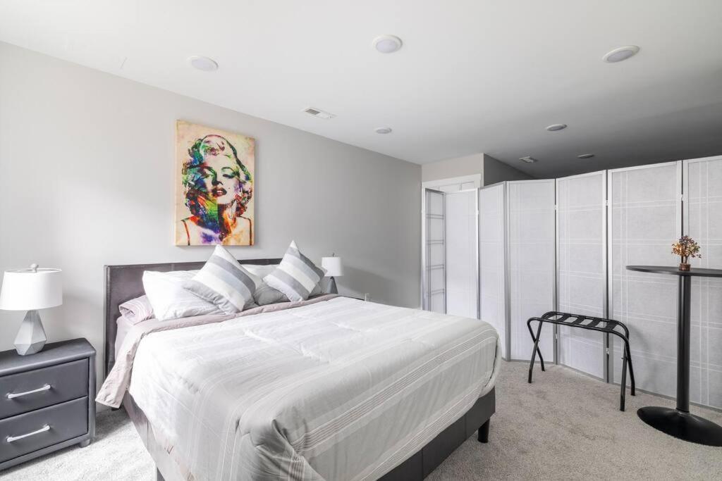 4 Bedroom 3 Bath Sleeps 10 Pet Friendly Private Backyard, 2 Car Garage, City Views, Close To All Stadiums And Casino Πίτσμπουργκ Εξωτερικό φωτογραφία